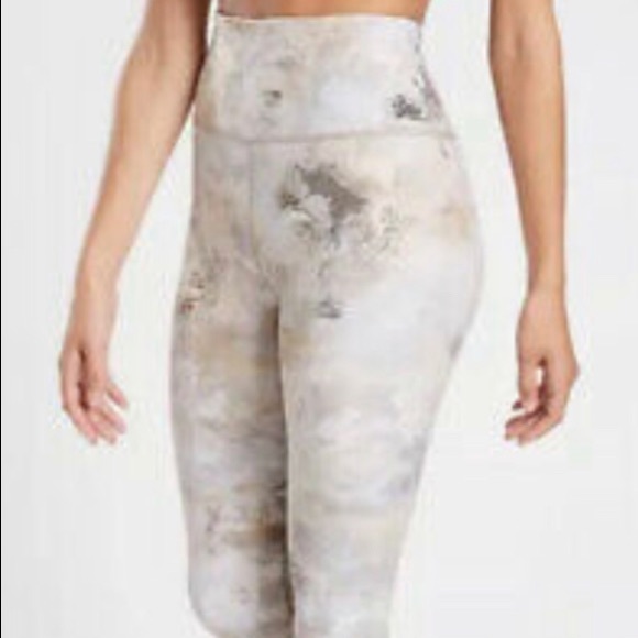 Athleta Elation Gilded Tight Size Small - Picture 3 of 5